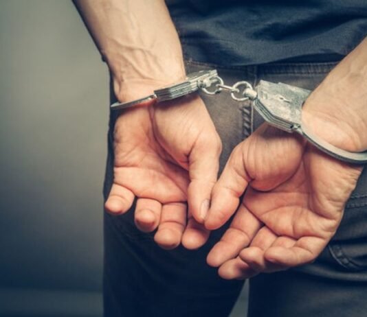 छत्तीसगढ़ के बीजापुर में तीन माओवादी गिरफ्तार, विस्फोटक बरामद