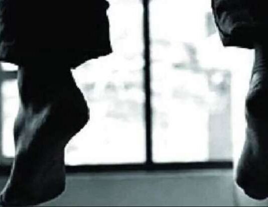 छत्तीसगढ़ में नाबालिग ने किया सुसाइड, सोशल मीडिया पर लाइव फांसी लगाने का बनाया वीडियो