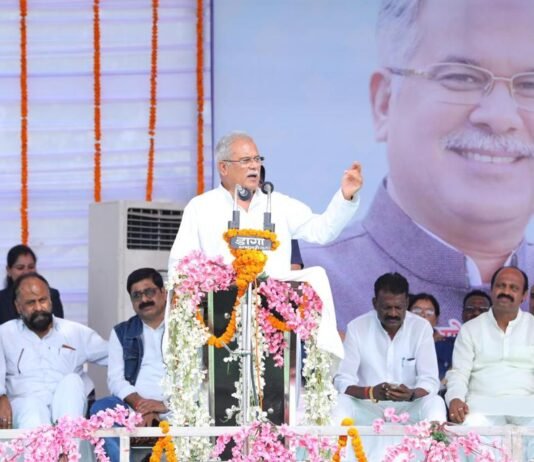 मोदी सरकार पर फिर बरसे छत्तीसगढ़ के सीएम भूपेश बघेल, बोले-केन्द्रीय एजेन्सियों के साथ ही केन्द्रीय बलों का भी कर रही दुरुपयोग