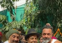 हिंदी सिनेमा के चहेते अभिनेता धर्मेंद्र का निधन, 89 की उम्र में ली आखिरी सांस